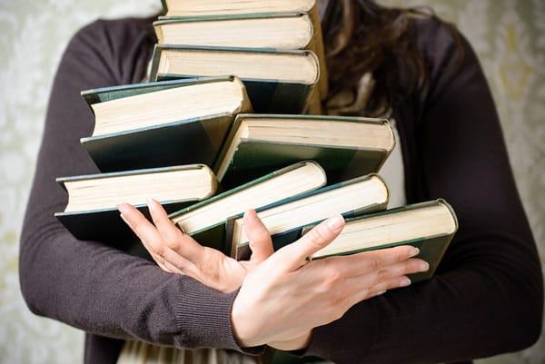 کتاب های زبان را جمع نکنید